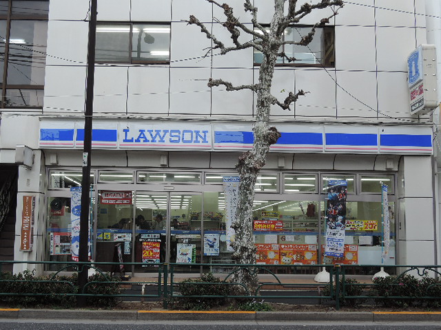 コンビニ　ローソン新宿若松町店（コンビニ）まで195m