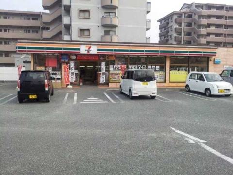 コンビニ　セブンイレブン 福岡三苫5丁目店（コンビニ）まで512m