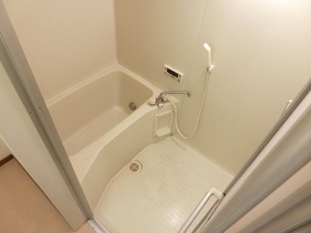 バス・シャワールーム　便利な追焚機能付き