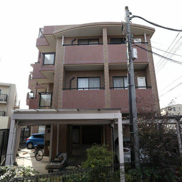 建物外観　オートロック付き