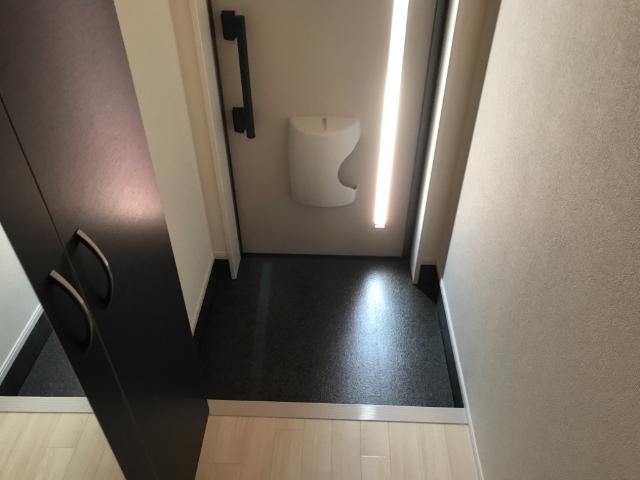 玄関　玄関
