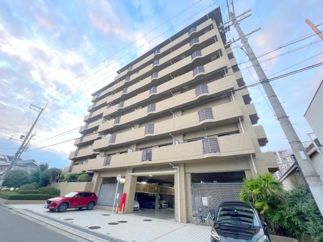 建物外観　綺麗な外観の素敵なお部屋があなたを待っています。