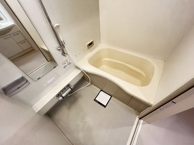 バス・シャワールーム　日々の疲れを癒すお風呂付です