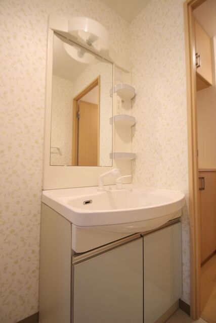 洗面設備　※別室の参考写真の為、現況優先です。