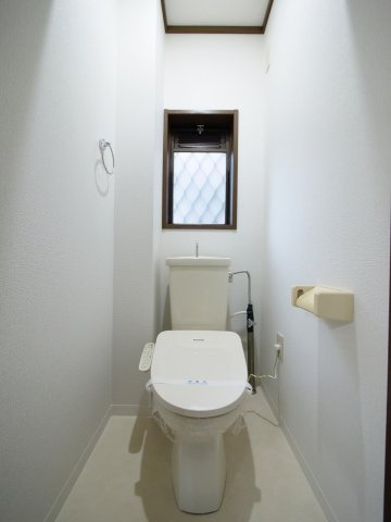 トイレ　シンプルで使いやすいトイレです