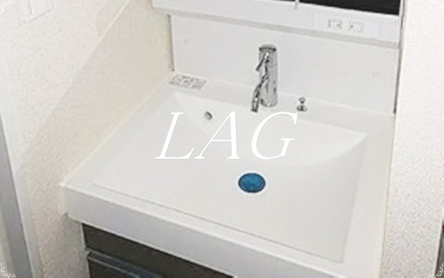 洗面設備　独立洗面台になります。