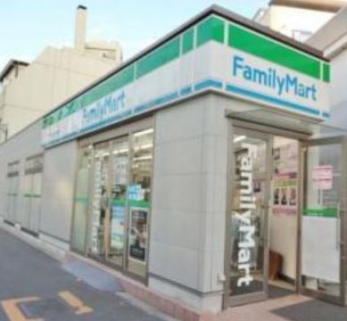 コンビニ　ファミリーマートサンズ武蔵小山駅前店（コンビニ）まで184m