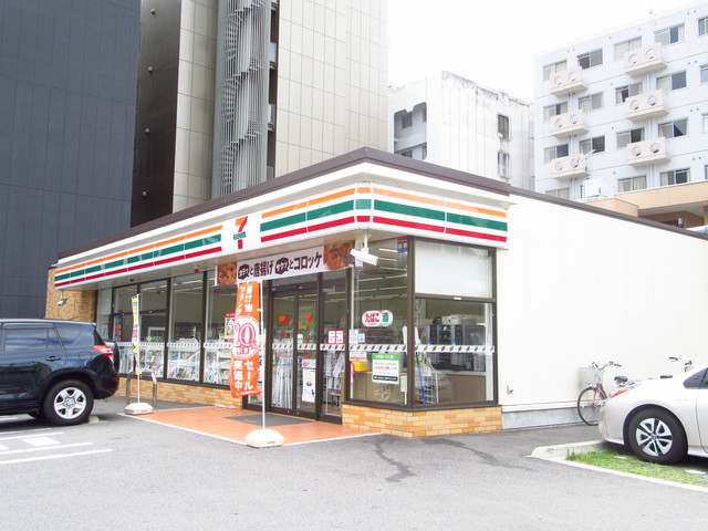 コンビニ　セブンイレブン名古屋葵3丁目東店（コンビニ）まで376m