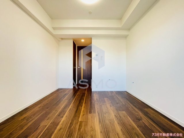 居室・リビング　同マンション別部屋参考写真