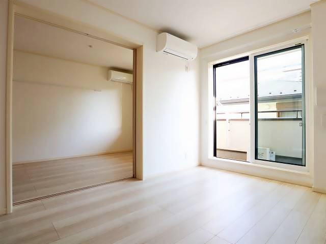 居室・リビング　別部屋参考写真