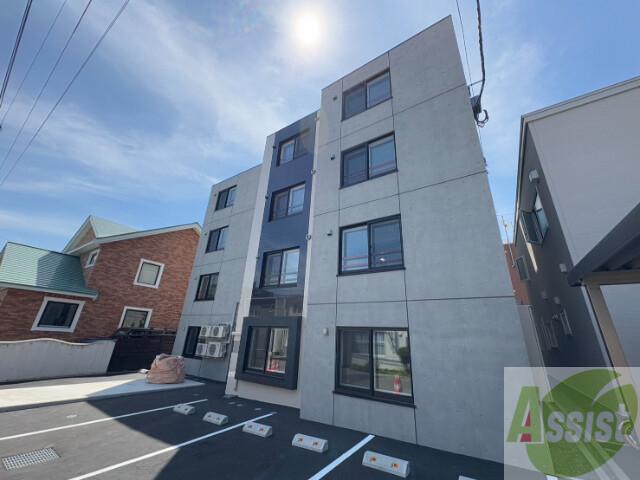 建物外観　西区発寒１０条「ｍｏｄｅｒｎｏ　ＨＡＳＳＡＭＵ」