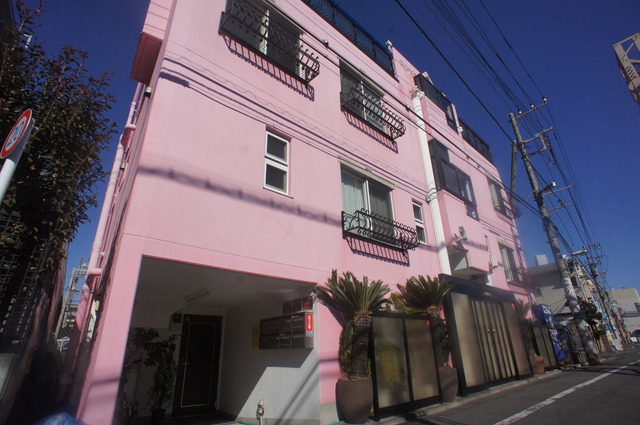 建物外観　人気の鉄筋コンクリート造！マンションタイプのご紹介です♪