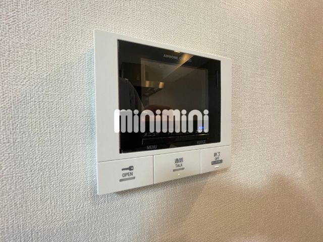 セキュリティ　同間取り別部屋写真です