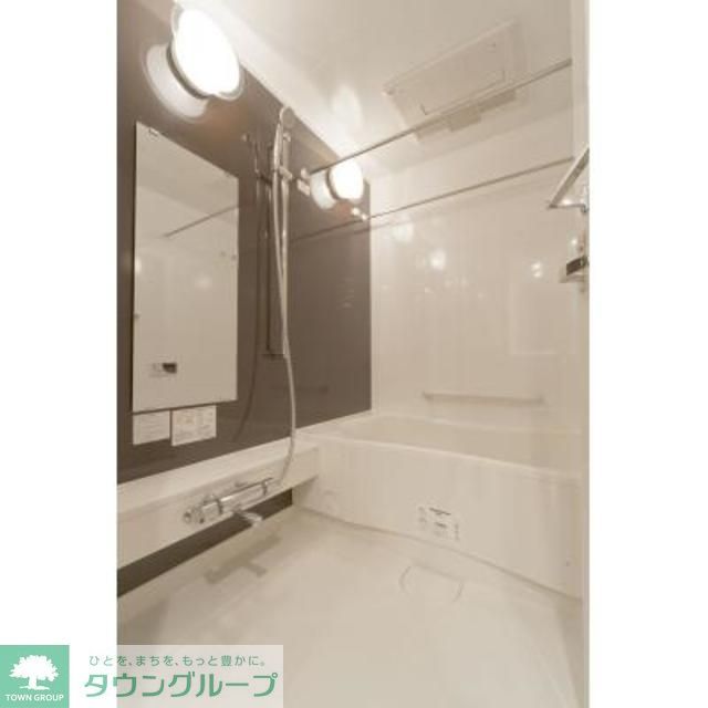 バス・シャワールーム　※写真は同タイプ住戸です。