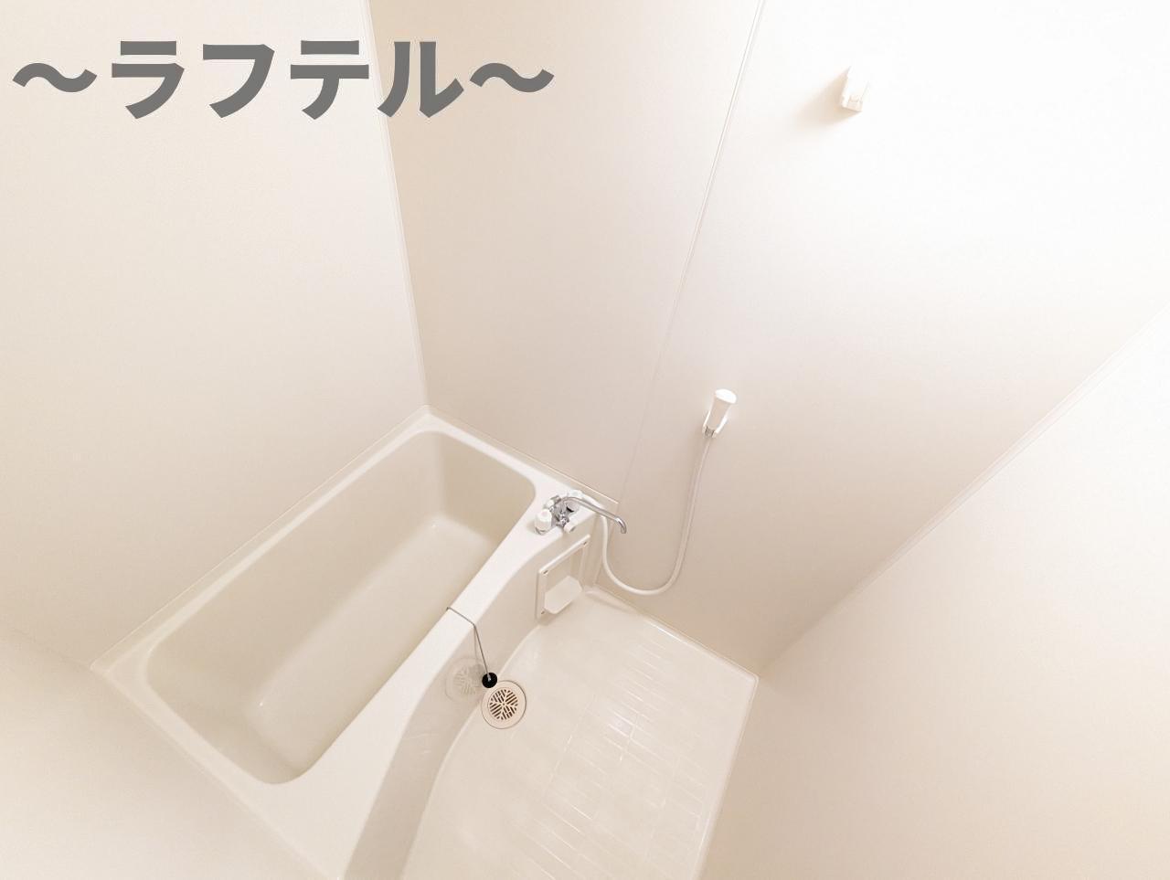 バス・シャワールーム　別部屋イメージ写真