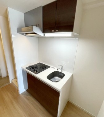 キッチン　※同建物別部屋