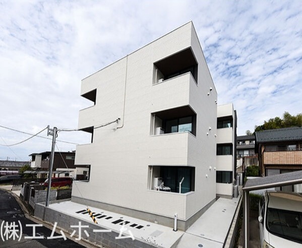 建物外観　オートロック　宅配BOX　ネット無料