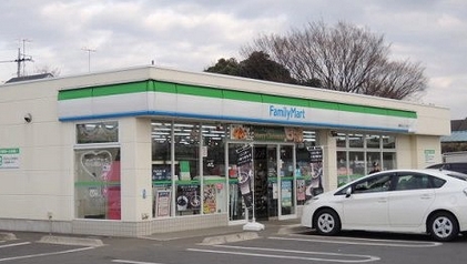 コンビニ　ファミリーマート 武蔵村山残堀店（コンビニ）まで1067m
