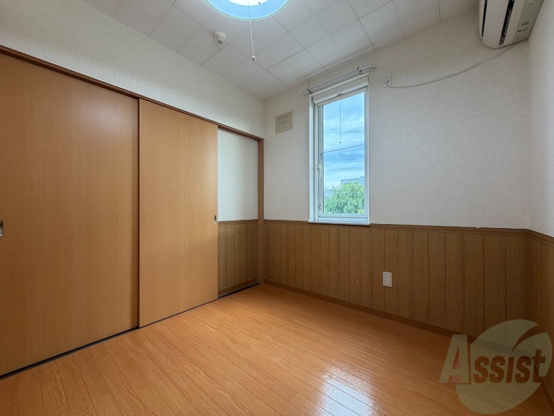 その他部屋・スペース　寝室です。部屋をどう使うかはあなた次第です！
