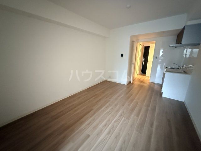 ソリティア梅小路の居間写真