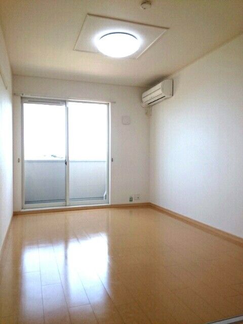 2DK Apartment in Kagoshima, Kagoshima — photo 3 of 3