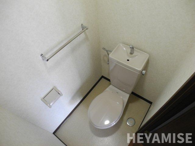 トイレ　※同間取りの別の階のお部屋の画像です※現況を優先します