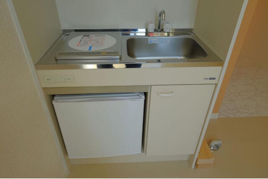 キッチン　反転同間取り参考写真です
