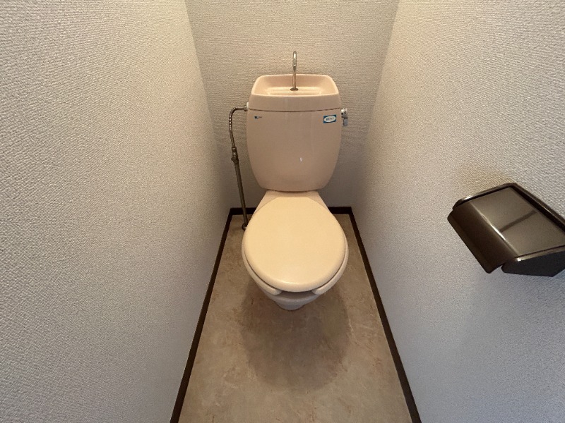 トイレ　２０２号室の写真