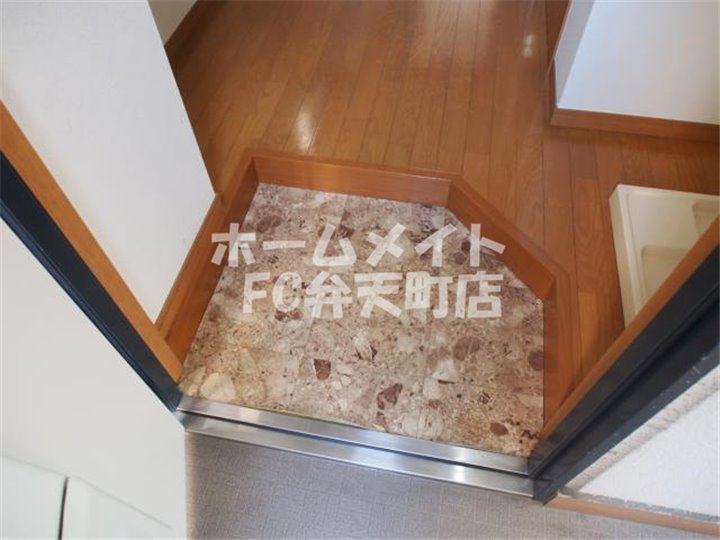 玄関　毎日通る玄関はこちらです