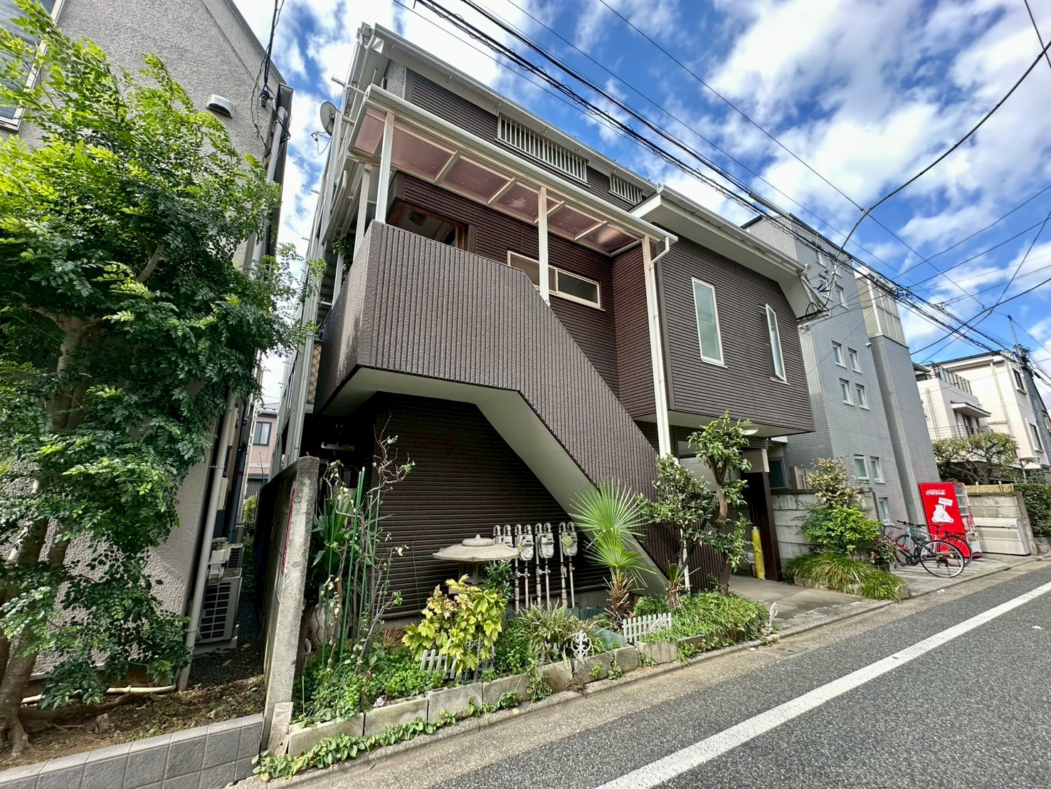ナインハイツ
