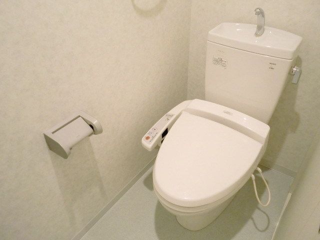 トイレ　別部屋参考写真