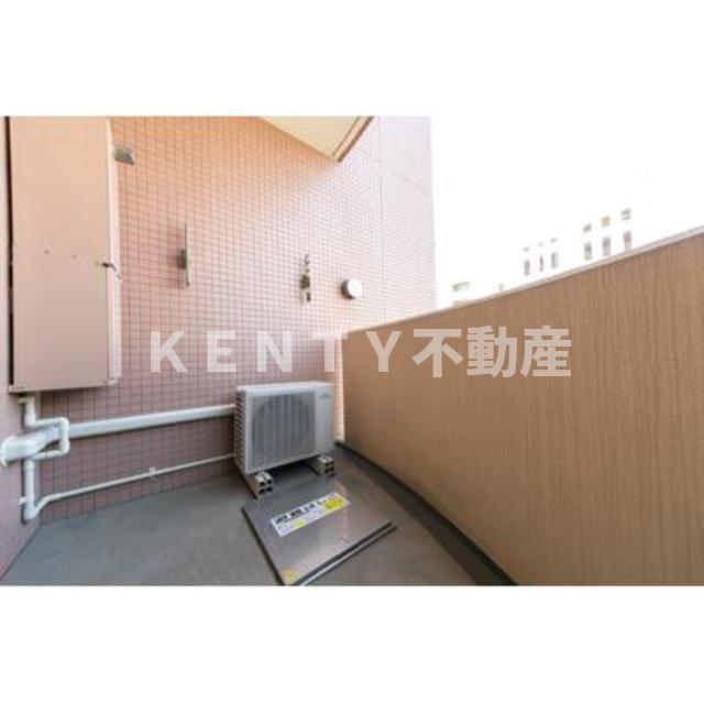 バルコニー　陽当たり良好なバルコニーです