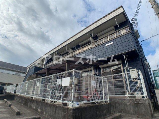 地下鉄西神・山手線 伊川谷駅 バス乗車時間：8分 最寄りバス停で下車 徒歩4分 築33年