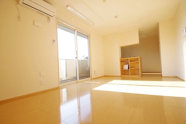 居室・リビング　★お部屋探しはタウンハウジング稲田堤店まで★