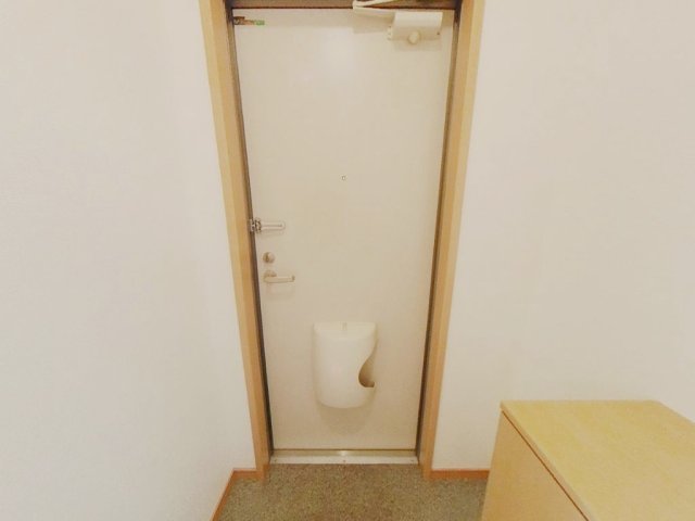 玄関　ゆったりとした玄関スペースです♪