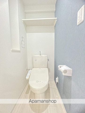 広島電鉄皆実線 比治山橋駅 徒歩9分 7階建 築8年のトイレ写真