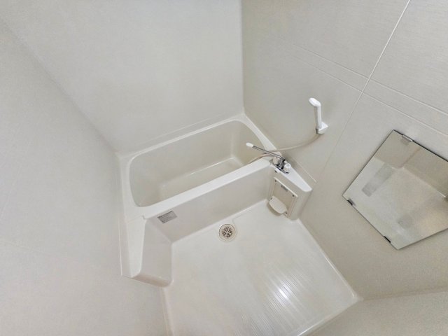 アンプルールクラージュエトッフの風呂写真