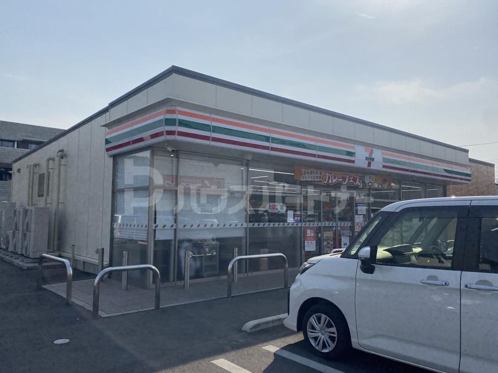 コンビニ　セブンイレブン上尾春日一丁目店（コンビニ）まで190m