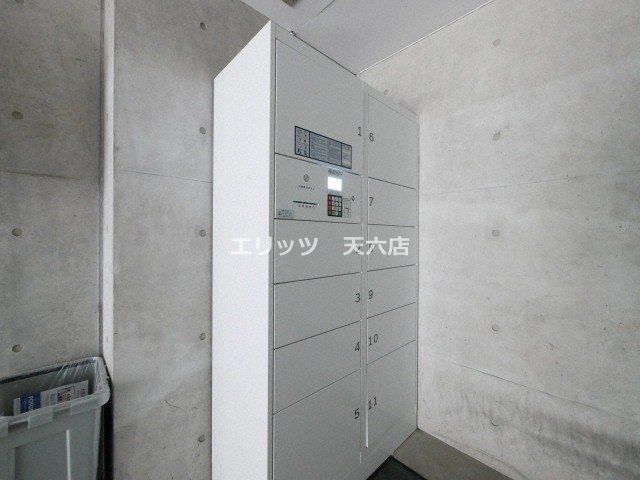 その他設備　下駄箱