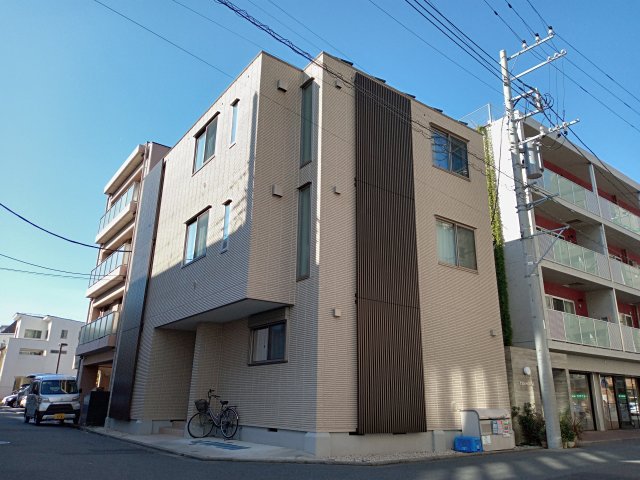 小田急線 向ケ丘遊園駅 徒歩4分 築9年