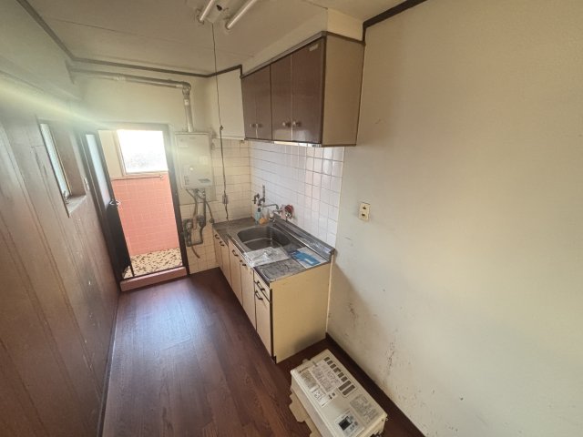 酒井マンションのキッチン写真