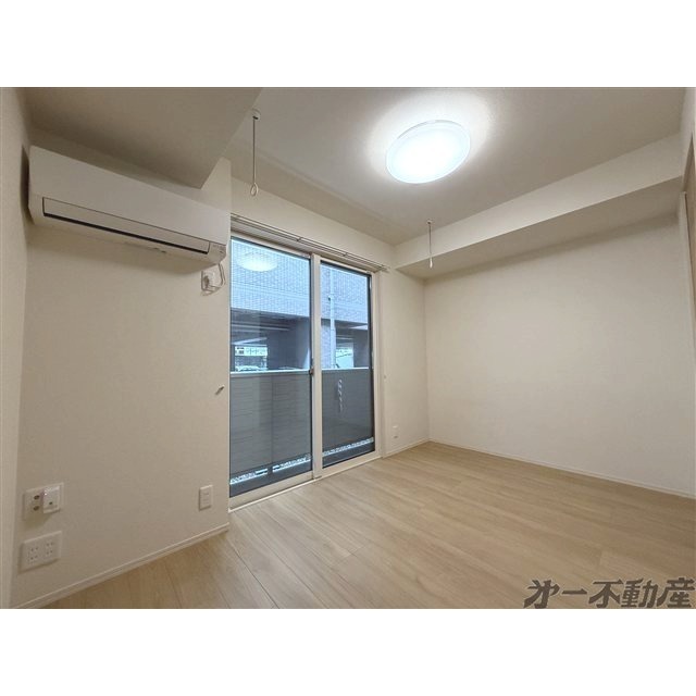 建物外観　洋室