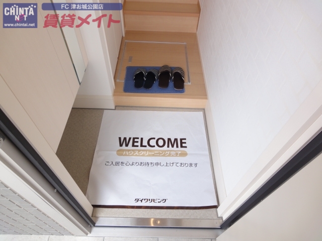 カーサ絆 Iの玄関写真