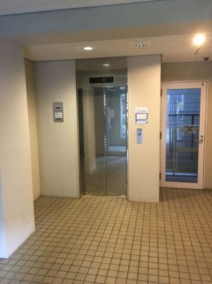 ロビー
