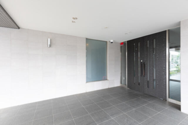 都営大江戸線 中井駅 徒歩6分 8階建 築22年のトイレ写真