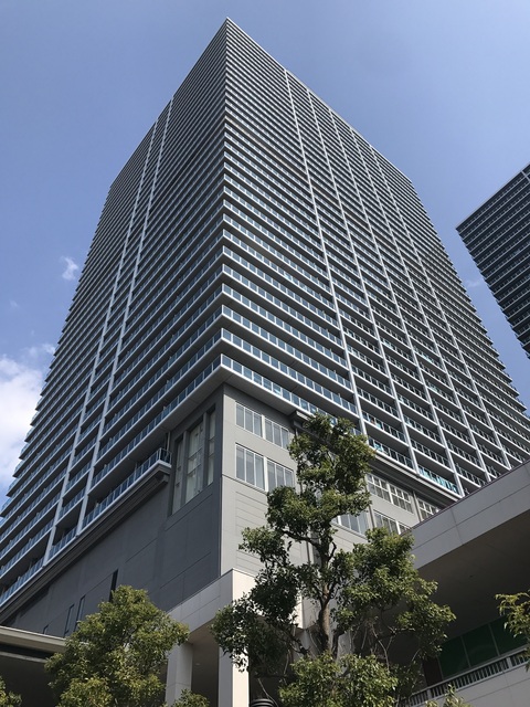 メガシティタワーズ THE WESTの外観写真
