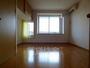 居室・リビング　同建物　別部屋