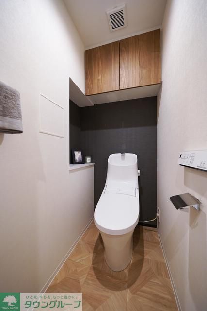 トイレ　※写真は同タイプ住戸です。