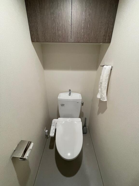 プレサンス海老江ジャルダンのトイレ写真