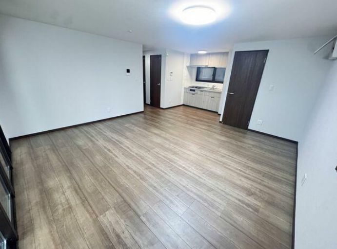 *目白5丁目貸マンションの居間写真